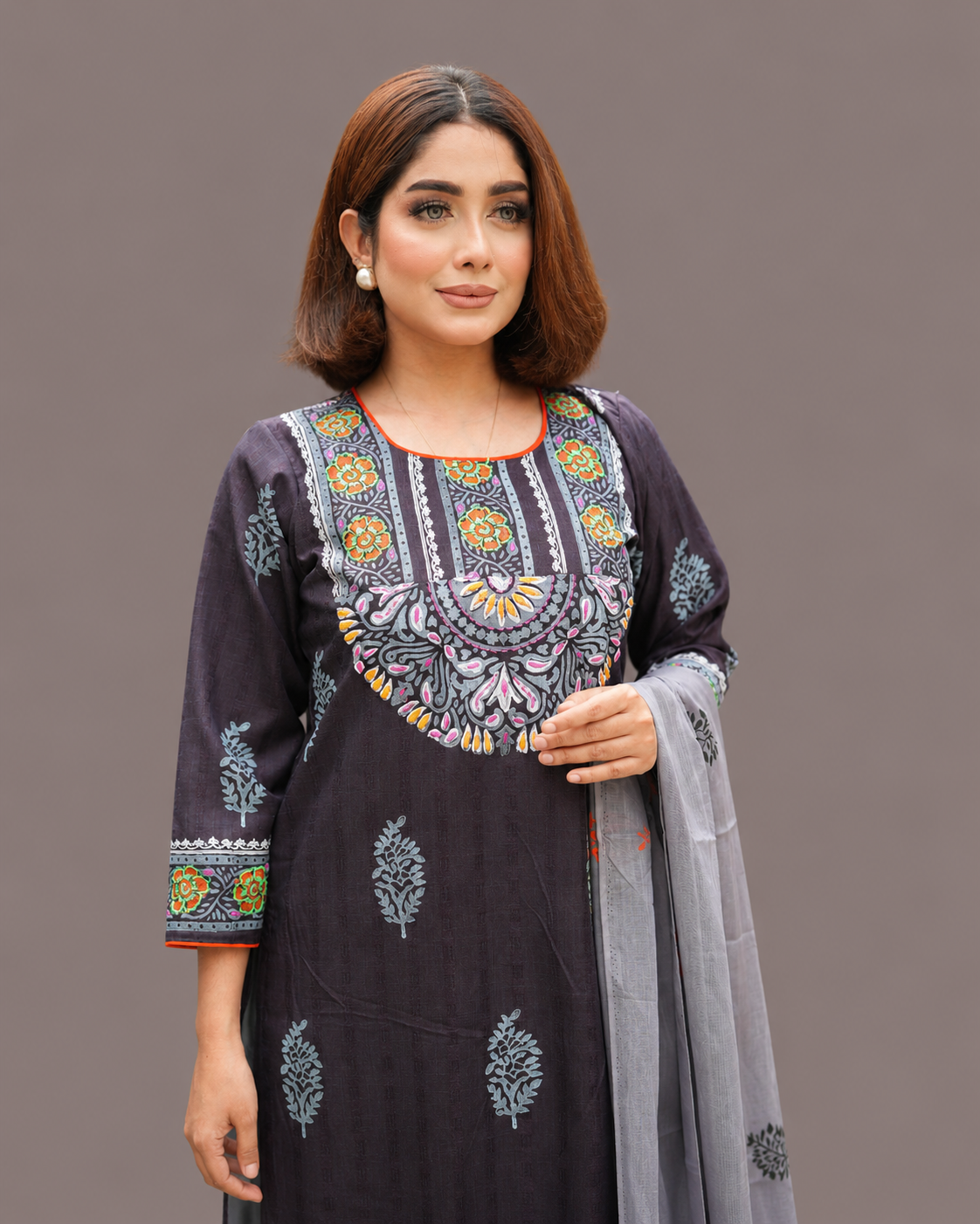 Charcoal Black Viscose Cotton Kamiz Set - Image 3