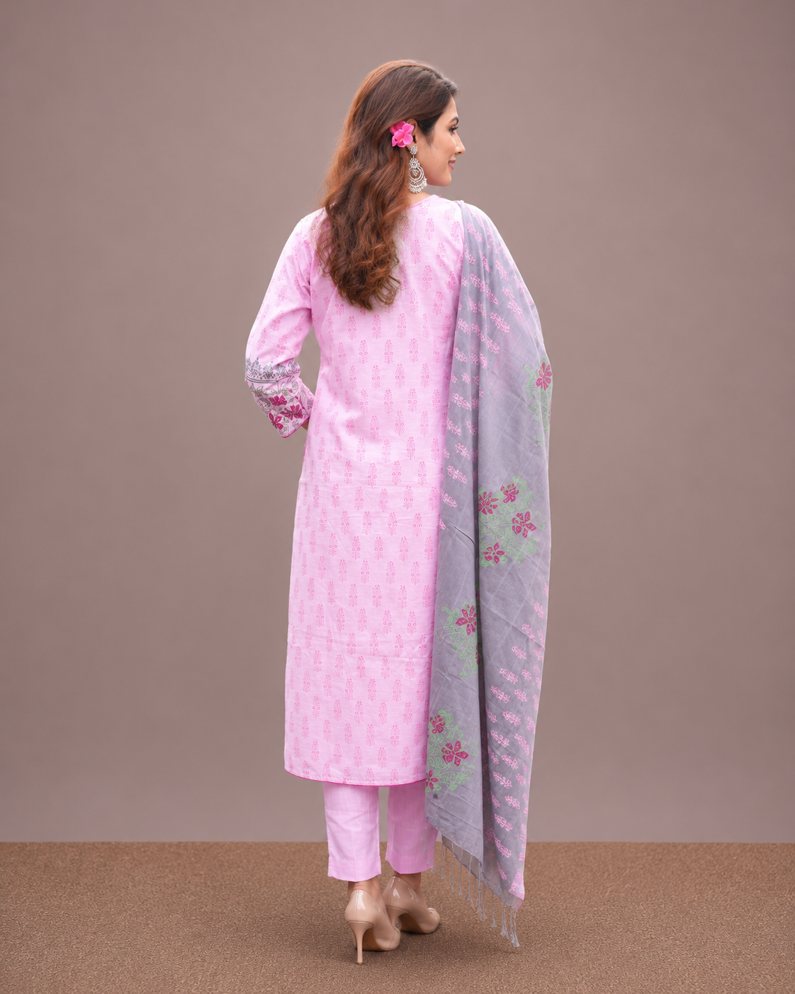 Soft Pink Slub Cotton Salwar Kamiz with Handwork & Block Print - Image 2
